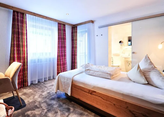 Hotel Garni Stefanie Ischgl