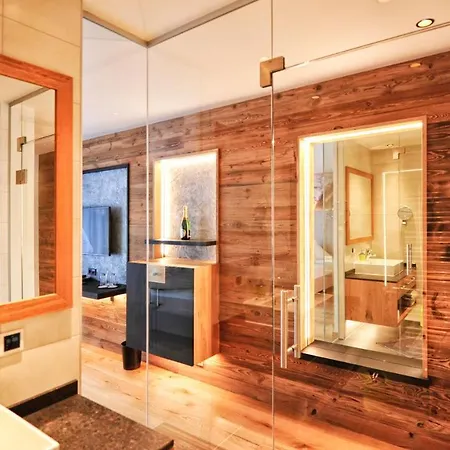 Hotel Garni Stefanie Ischgl