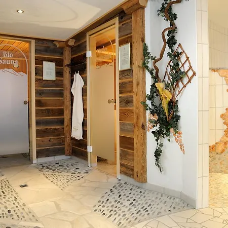 Hotel Garni Stefanie Ischgl