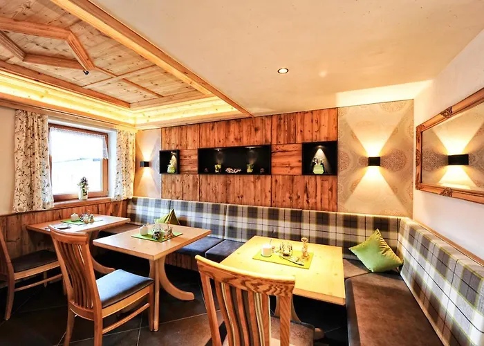 Hotel Garni Stefanie Ischgl