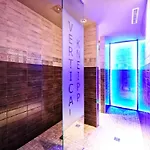 Hotell Garni Stefanie 4*